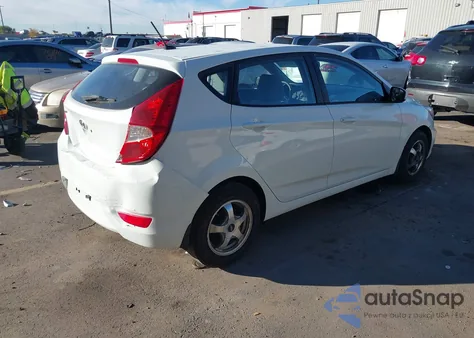 2014 Hyundai Accent Gs z USA, uszkodzony, nr VIN KMHCT5AE4EU190148